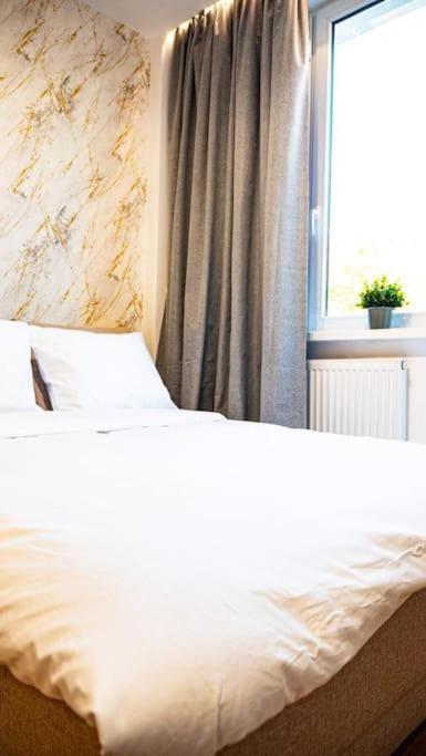 Funkcjonalne Blisko Przystankow Apartmán