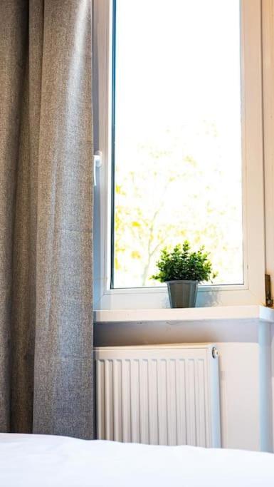 Funkcjonalne Blisko Przystankow Apartmán *